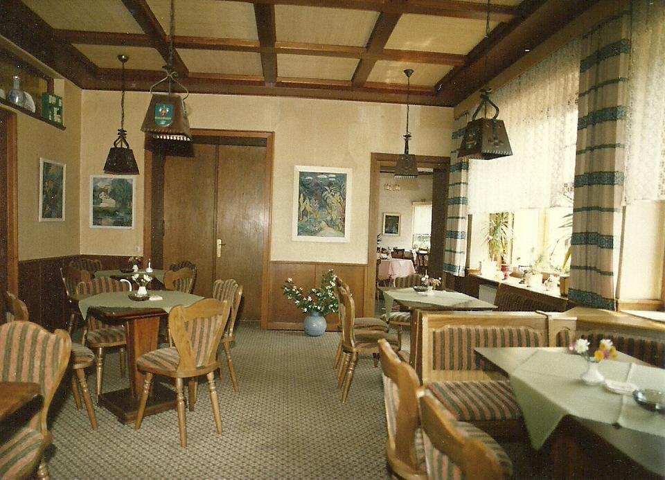 Gasthaus Zur Traube Hatzenport Экстерьер фото